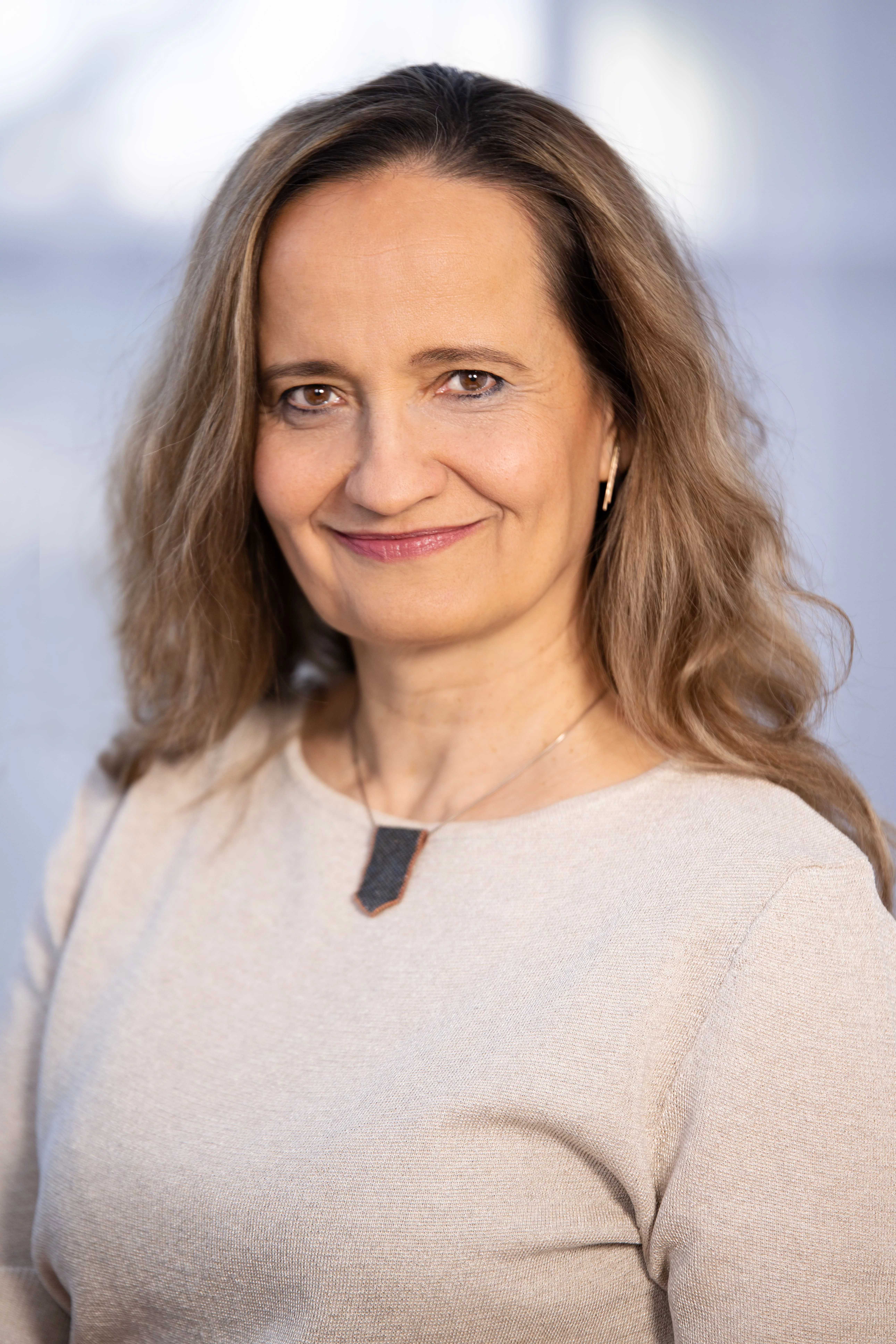 Eva Szekeres