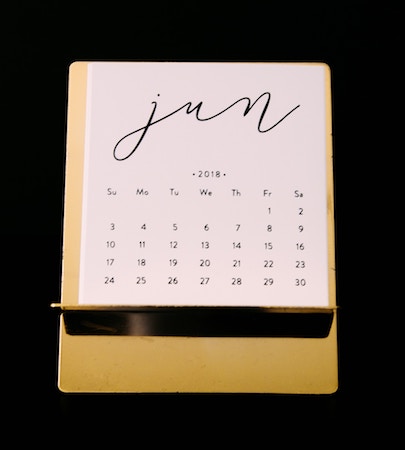 June 18 calendar